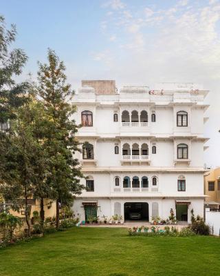 Chandra Vilas Heritage stay