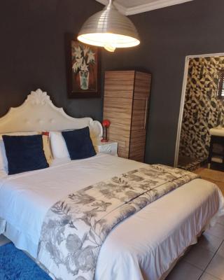 Aloha Menlyn Lodge Ensuite Rooms with shower all with own entrance and unlimited free WiFi