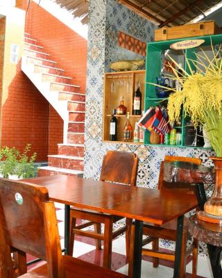 BOSA Homestay - Mekong Riverside