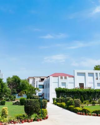 Pink Villa Boutique Hotel