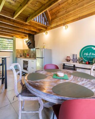 Charmant chalet avec jacuzzi, L'île Ô Vert