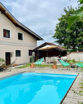 Bäckerhaus - Wohnung mit Pool und Garten