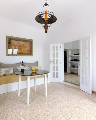 Kaminia Holiday Homes