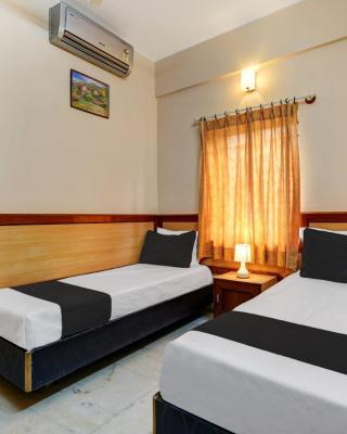 SPOT ON Benaka Delux Lodging & Delux Rooms