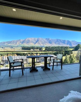 Terrace Downs 2 Bedroom Apartment