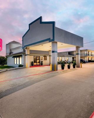 Econo Lodge Texarkana I-30