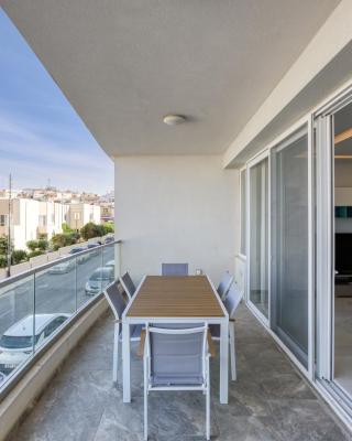 Stunning 3BR home just off the promenade by 360 Estates