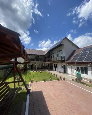 Casa Cipri si Alex