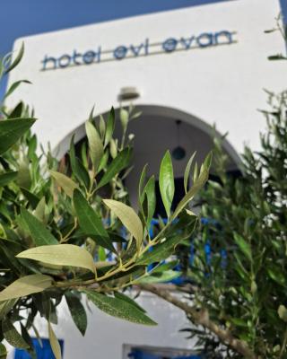 Εvi Evan Hotel