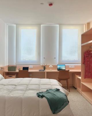 Loop Homes Tower Burjassot Hotel