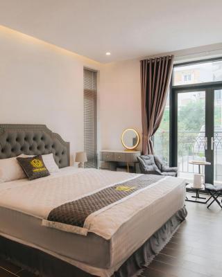 Khách sạn Hera Hotel