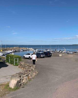 Kullahalvön nära Jonstorps hamn