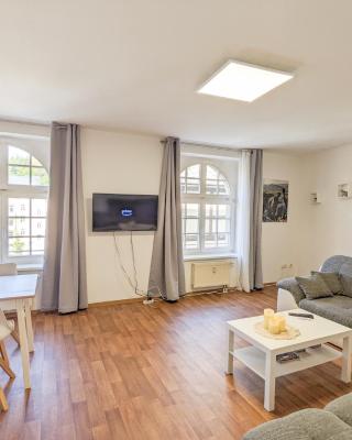HW1B - Urlaubsmagie Gemeinschaftsgarten mit Pool, Sauna & Terrasse