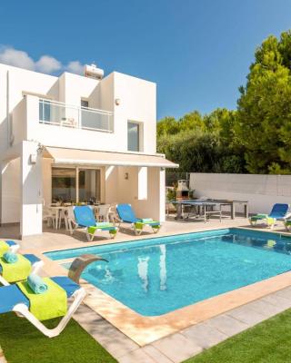 Villa Atalis by Villa Plus