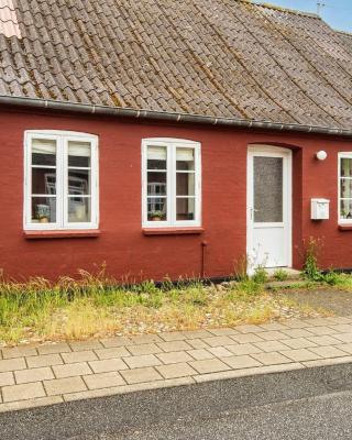 6 person holiday home in Bredebro