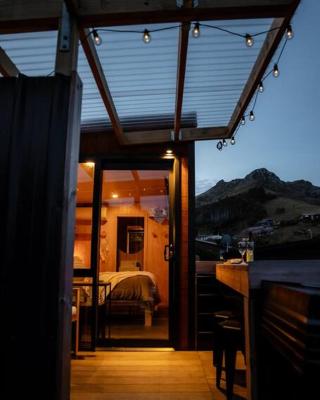 Cass Bay Retreat with Outdoor Bath Christchurch