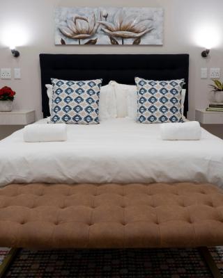 Ruebys Apartment 202