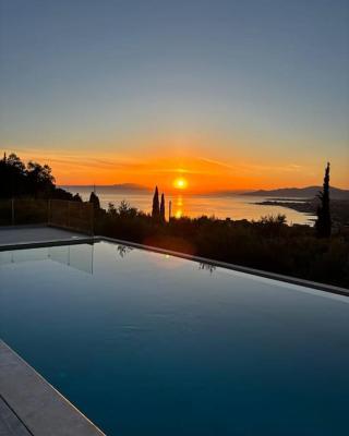 Mani Senses Luxury Villa