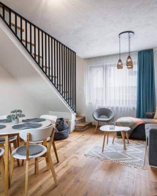Aparment Klara - 24h Reception - Washer - Fireplace - 2 Floors - Lots of attractions in the area