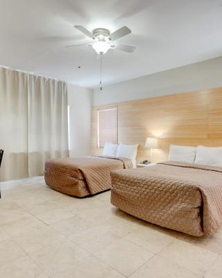 James Hotel