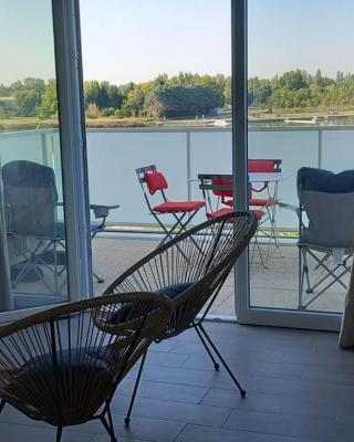 Appartement climatisé au coeur de la Provence lac et parcs d'attractions 10mn Avignon