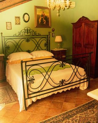 Ludy suite house