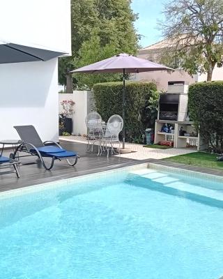 Tavira independent suite with Pool at Casa Reflexos
