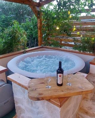 Taverna -Sunce- with jacuzzi