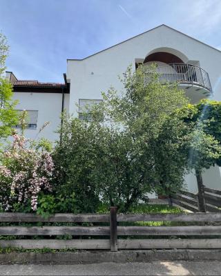 Palmen Apartment direkt in Bad Aibling