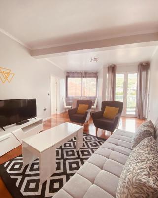 Village Square Coastal Apartment 3G