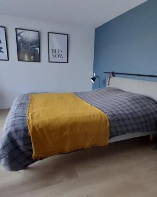 Chambre vue jardin - proche port