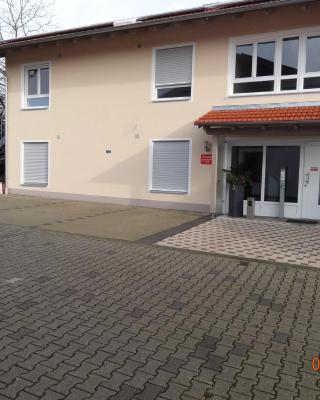 Pension Alram Hof