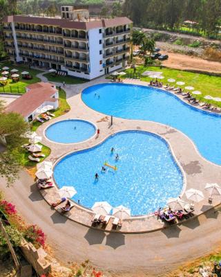 Ribera del Rio Club Resort