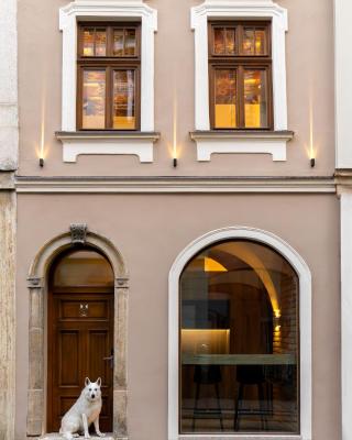 White Wolf Boutique Apartments