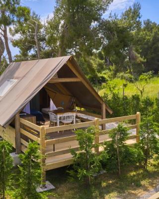 Tenda Safari Vicino Al Mare