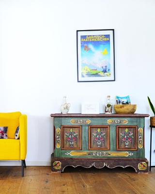 Zugspitze Street Apartment