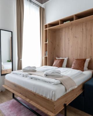 Lake Suite, Self Check-In by HM