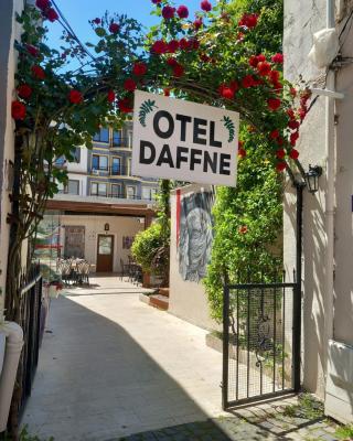 Daffne Otel