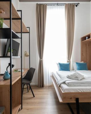 Lake Suite, Self Check-In by HM