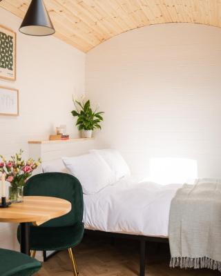Willow's Nordic Shepherds Hut