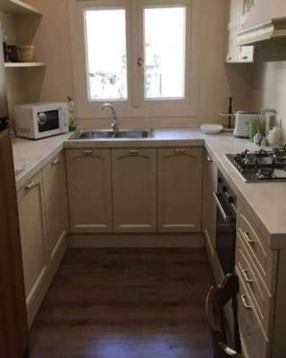Charming room in peaceful part of urban Valeta