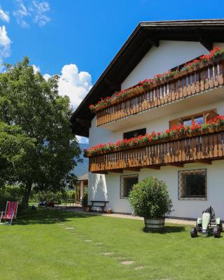 Appartements Weisshauserhof