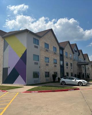 Spark by Hilton Round Rock