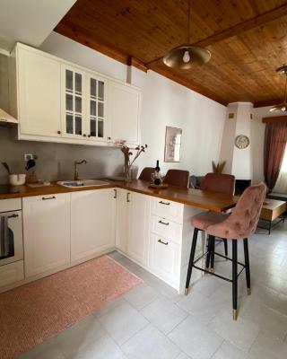 Christina's cottage
