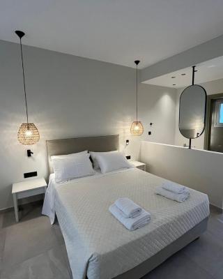 Mediterranean Sea Top Floor