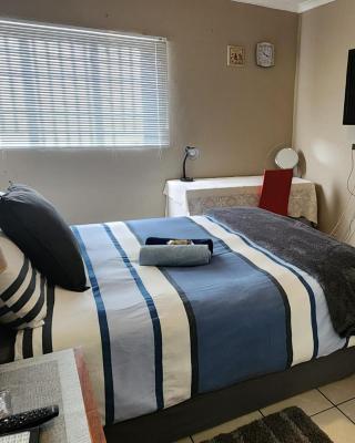 Middelbult Guesthouse by Heybert