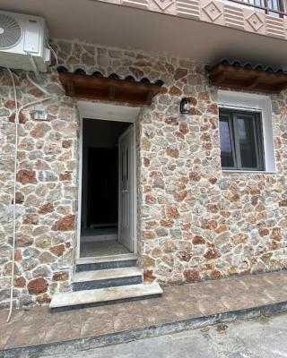 Stone house 48 m