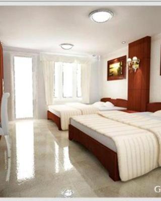 Number One Hotel