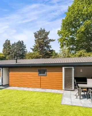 Stunning StaCaravan In Putten