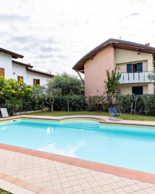 Bluemoon -luminoso apt con piscina